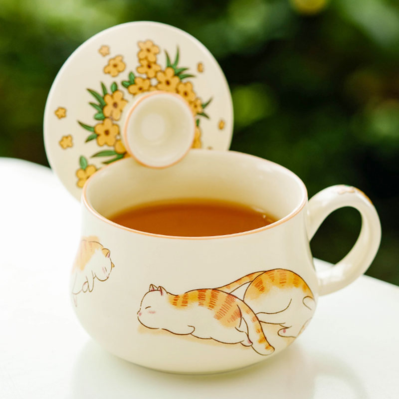 Chinese-Cute-Beckoning-Cat-Ceramic-Tea-Cup-Mug-with-Infuser-and-Lid-135ml-1