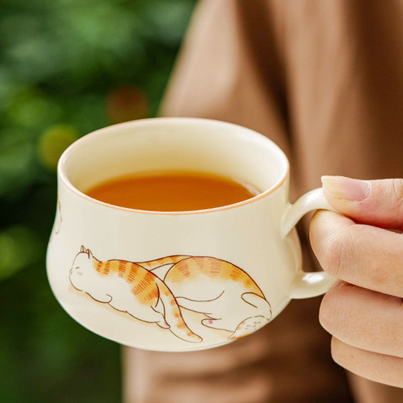 Chinese-Cute-Beckoning-Cat-Ceramic-Tea-Cup-Mug-with-Infuser-and-Lid-135ml-2