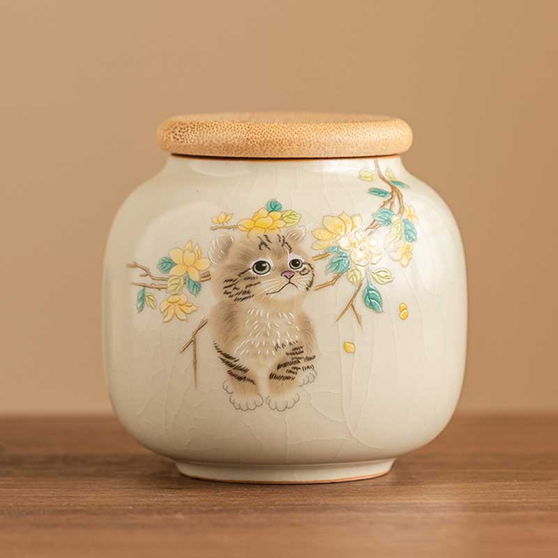 Chinese-Cute-Cat-Ceramic-Airtight-Tea-Caddy-2