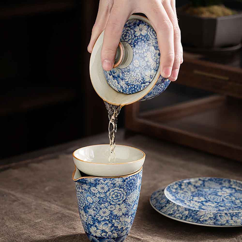 Chinese Blue and White Ceramic Gaiwan-3