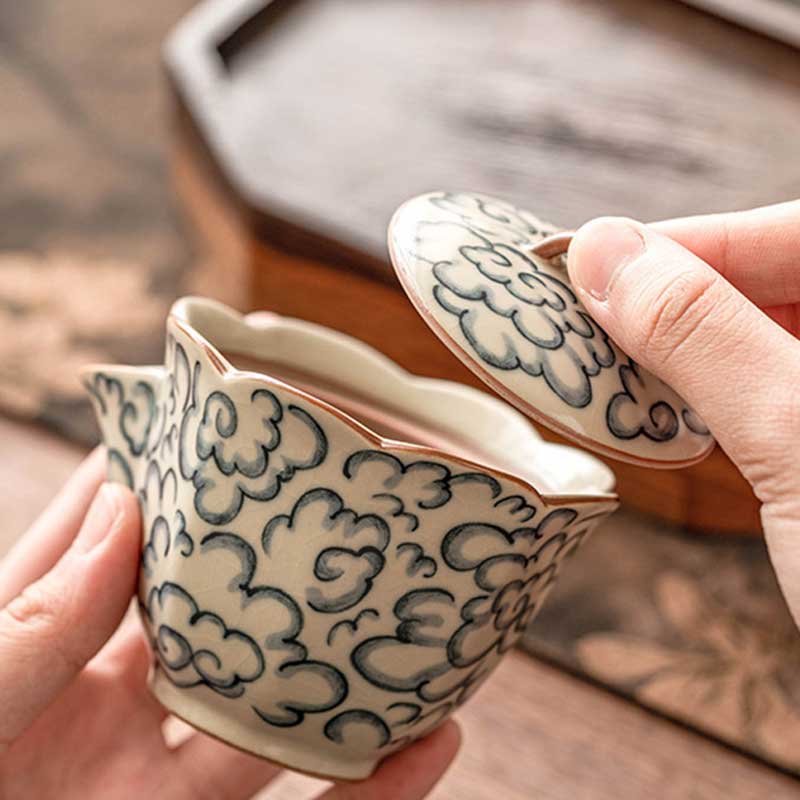 Cloud-patterned Chinese Hand-held Ceramic Easy Gaiwan Crackle 70ml-4