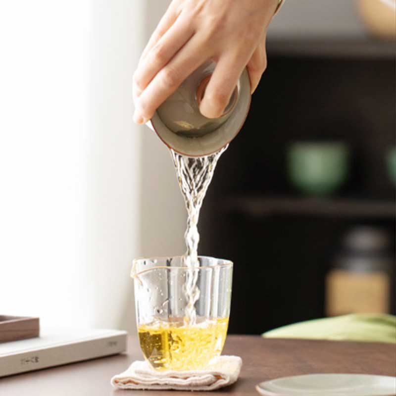 Hand Drawn Lotus Ceramic Gaiwan-3