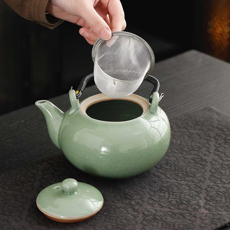 Large-capacity-Crackle-Glaze-Ceramic-Swing-handle-Teapot-with-Strainer-2