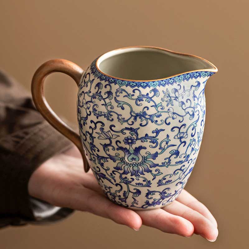 Ru-Ware--Intertwined-Lotus-Pattern-Ceramic-Fairness-Cup-_with-Crazing_-248ml-3
