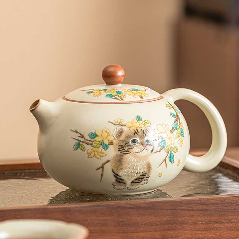 Ru-Ware-Yellow-Cat-Xishi-Ceramic-Teapot-1